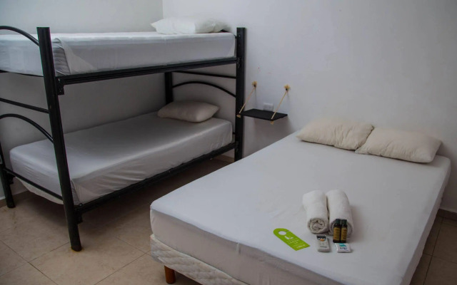 Che Tulum Hostel & Bar