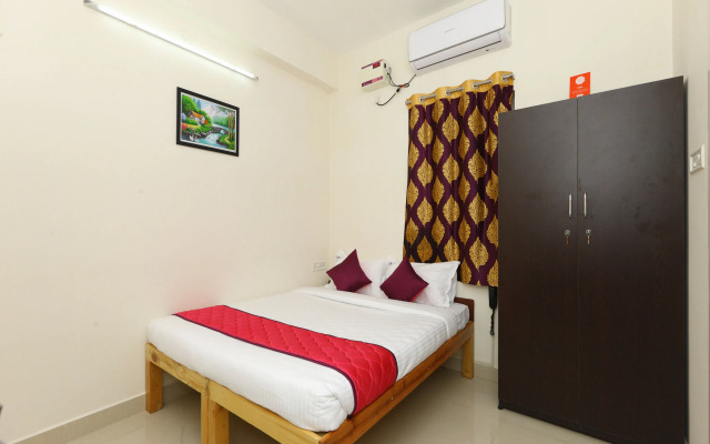 Olive Castles Inn by OYO Rooms
