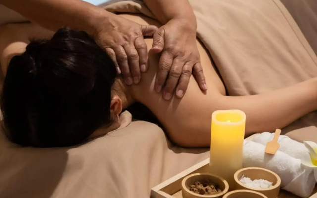 J & L Residence and Spa