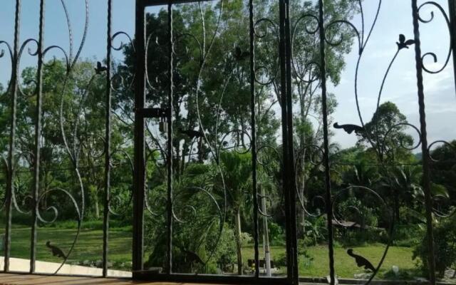 Suburban Vacation Home