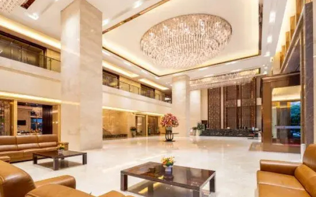 Juncheng Higher Quarter Hotel