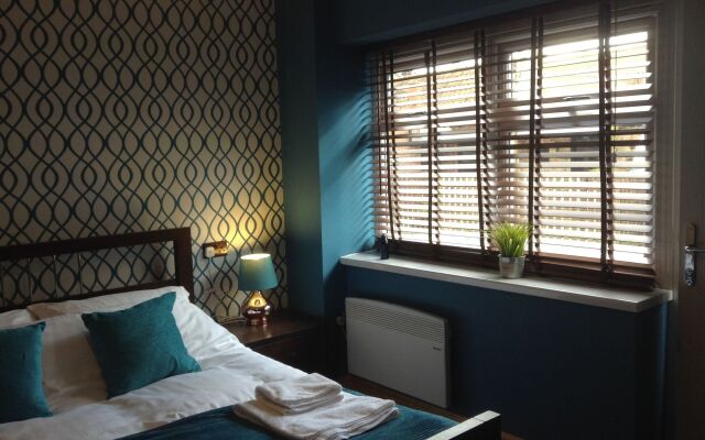 Roos Rooms