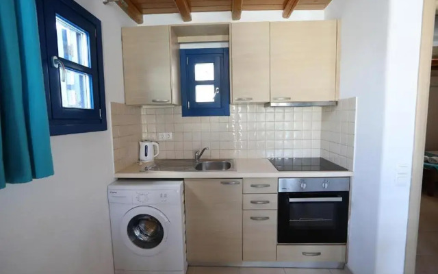 Mykonos Pro-care Suites