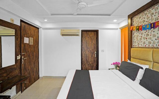 Capital O 88320 Hotel Grand Stays