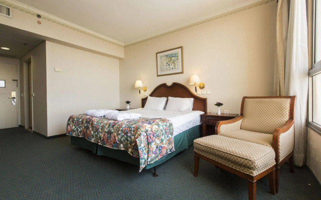 Nazareth Plaza Hotel