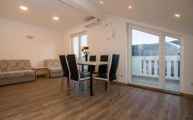 Apartmani Mirjana