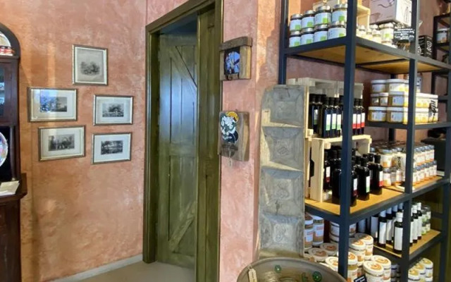 Yesil Panjur Butik Odalar