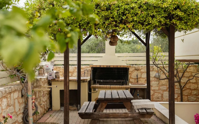 Zircon Gem - Kato Gouves Private Garden Oasis