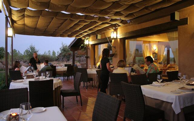 Hotel Llano Tineo