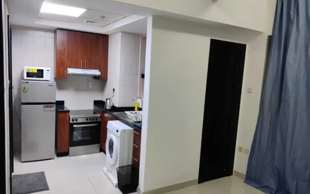 1BR in Dubai Marina Near Metro
