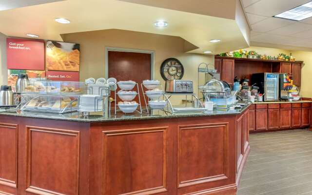 Comfort Suites Findlay I-75