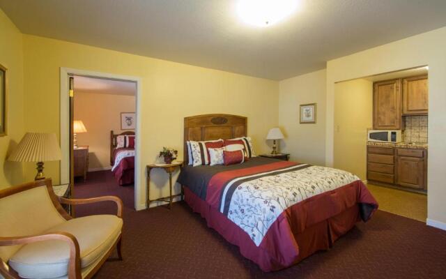 Historic Cary House Hotel