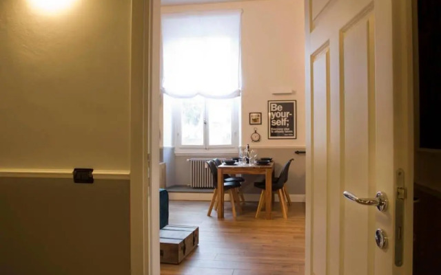 Dandy House on the Arno River