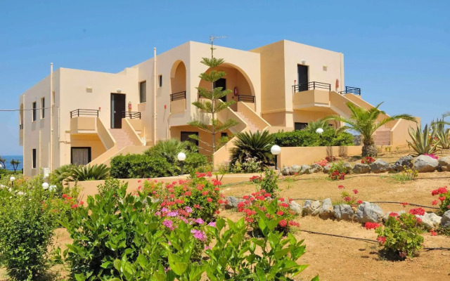 Nanakis Beach Hotel