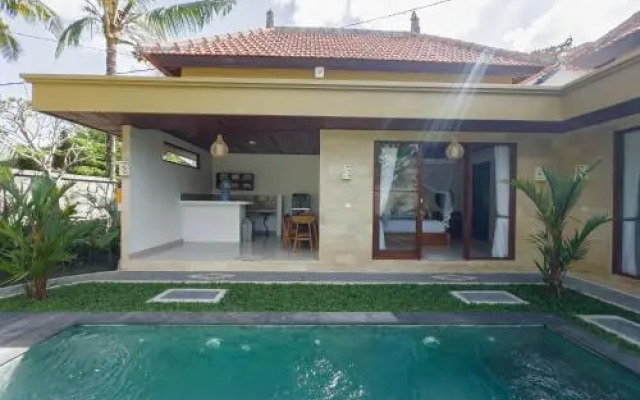 Tutik Private House by Supala