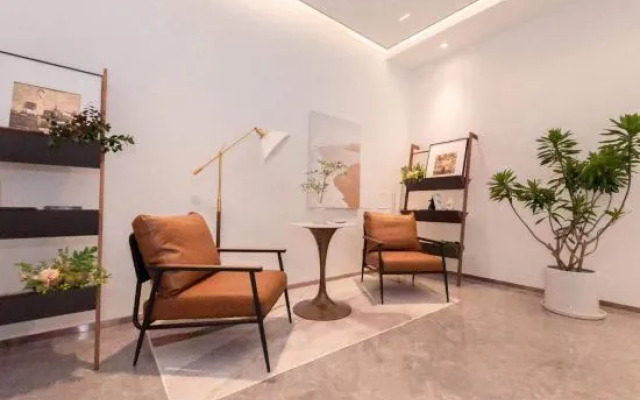 Port Apartment