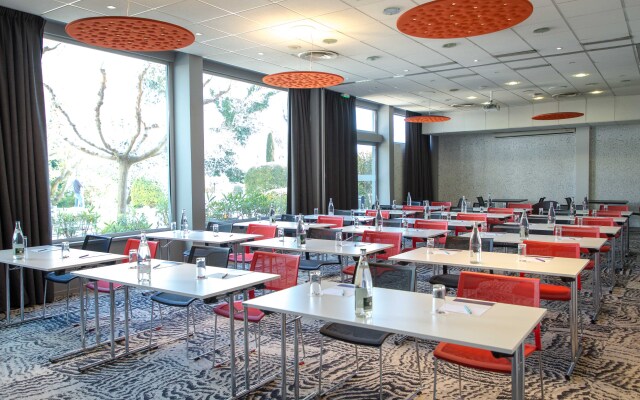 ibis Cavaillon Portes du Luberon