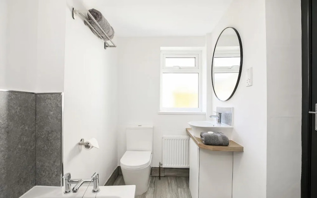 TYME Suites on Kingsway