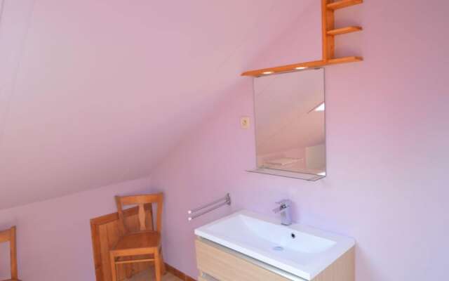 Quaint Holiday Home in Falaen near Maradret Abbey