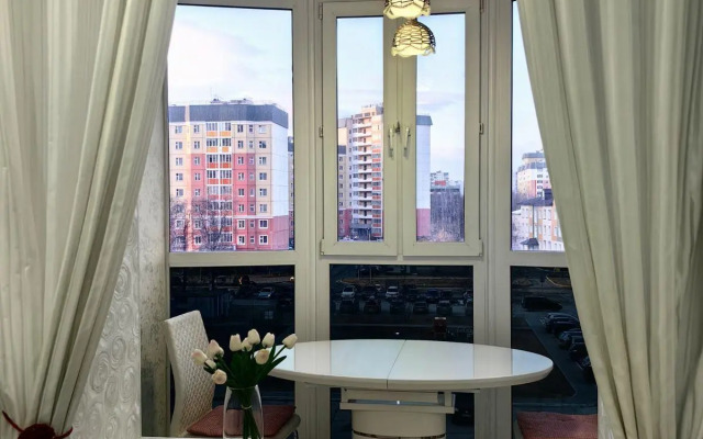 Апартаменты на улице 60 лет Октября 27