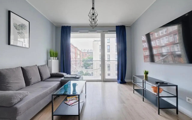 2Br Apt Strzelecka 24 with balcony