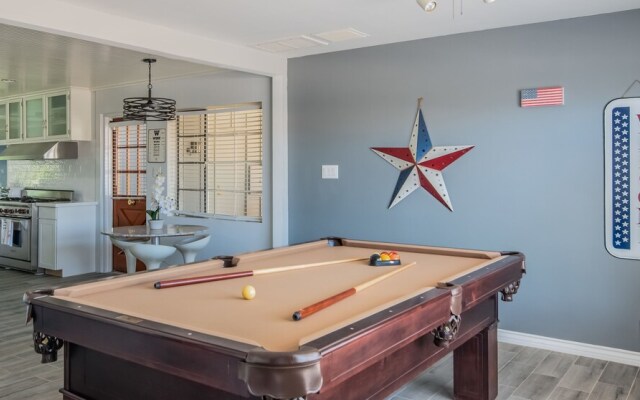 Exquisite 4BR Home near Old Town by WanderJaunt