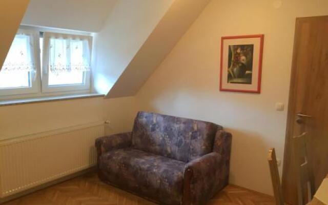 Apartmaji in sobe Tina