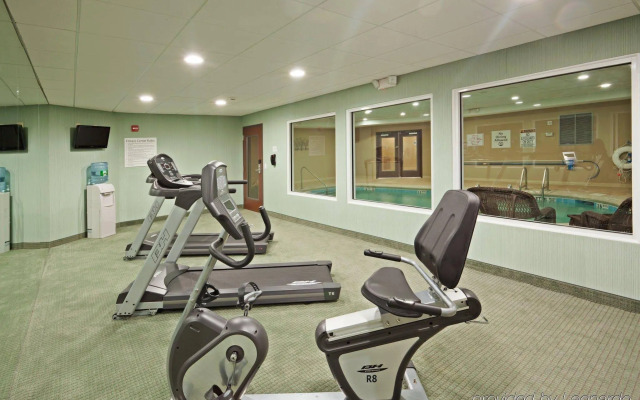 Holiday Inn Express & Suites Meriden by IHG