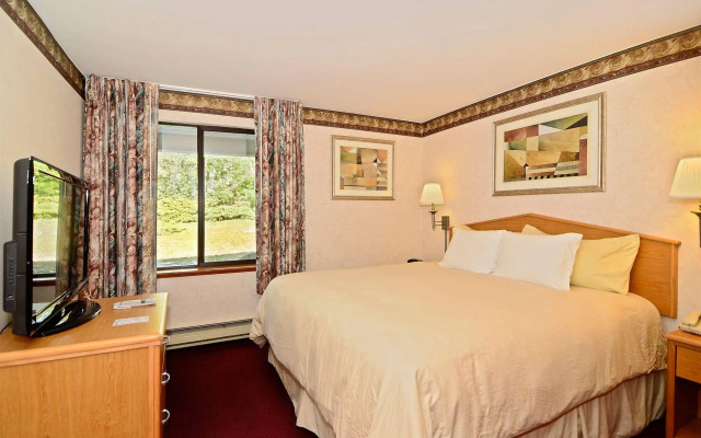 Friday Harbor Suites