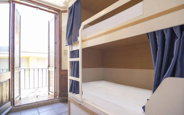 Factory Hostels Barcelona