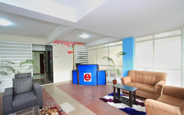 OYO Rooms 664 Near Nagawara Flyover