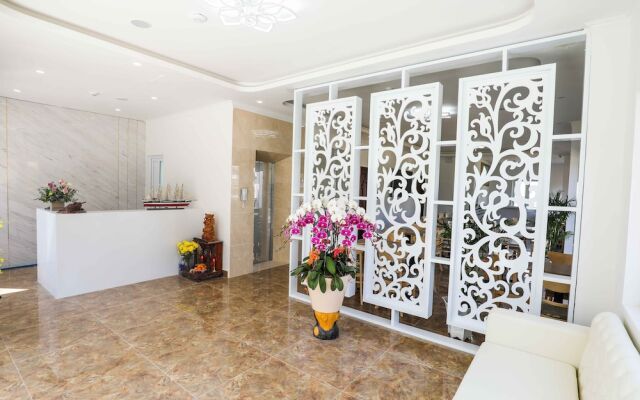 Dinh Cat Hotel Dalat