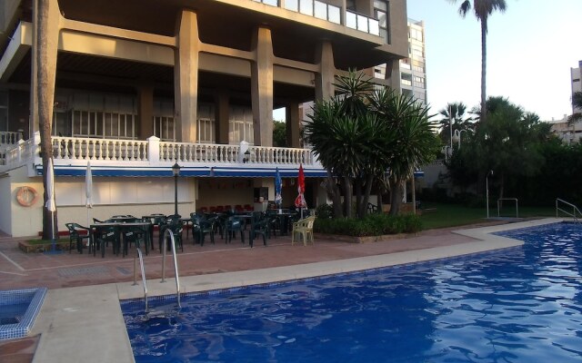 Apartamentos Puerto Marina