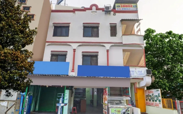 SPOT ON Sri Sai Lohith Lodge Near Secunderabad Railway Station