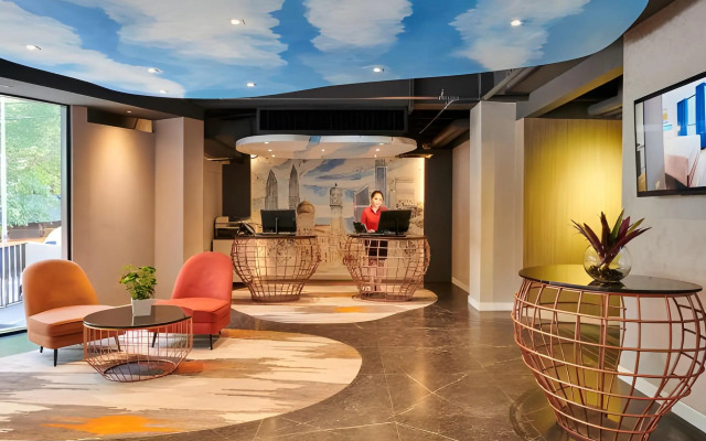 J-Hotel by Dorsett