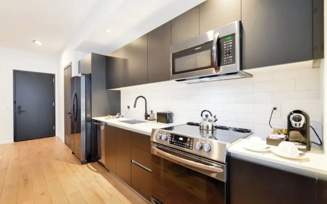 Apt Near Miami's Top Events at Bayfront