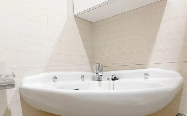 Simply Look 1BR at Gateway Pasteur Apartment