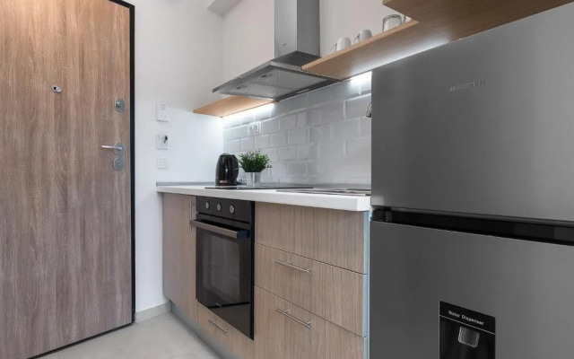 Wall Street Apartments, The Luxury Suites