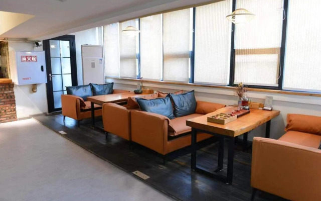Puqi Nanting Garden Hotel