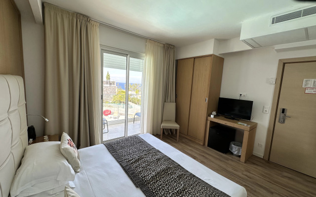 Hotel Revellata