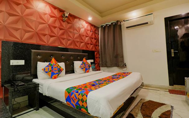 FabHotel A One Noida Sector 11