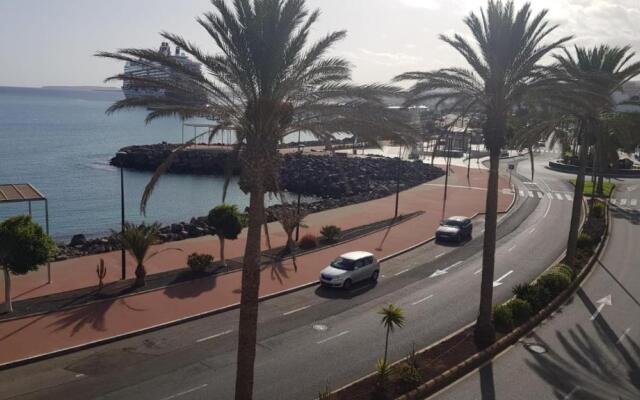 Apartamento La Marina 3