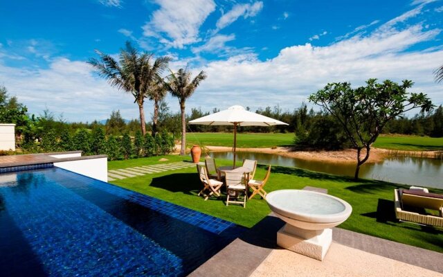 IDC White House Ocean Villa Da Nang