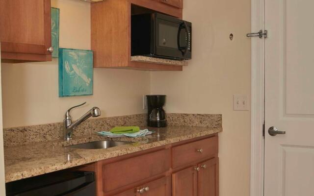 Atlantic Breeze Suites