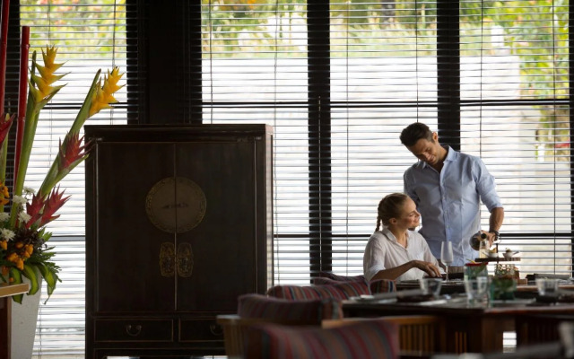 The Royal Santrian Serenity Villas By The Sea