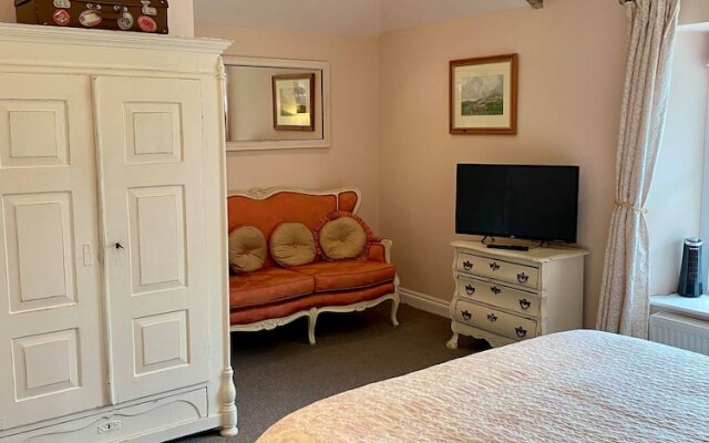 The Dartmoor Inn