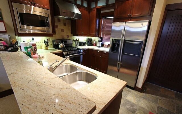 Juniper Crest 1 4 Bedroom Townhouse by RedAwning