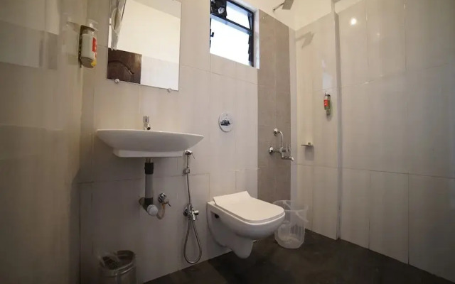 Bhakti Sankul by OYO Rooms