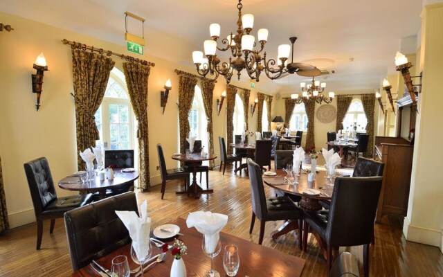 Angmering Manor