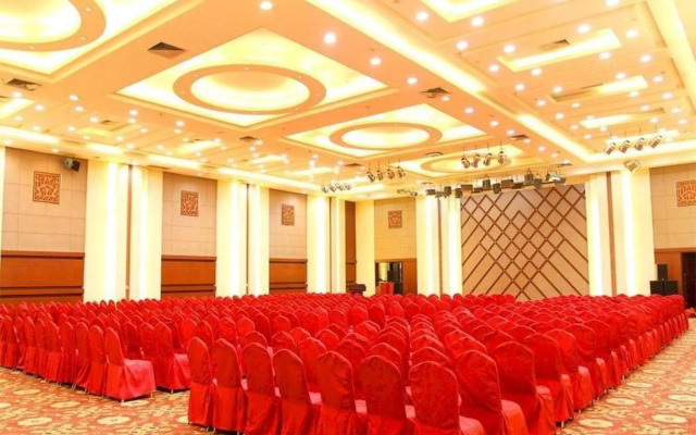 Right Day City Hotel